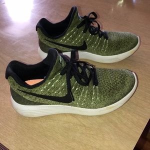 Women’s Nike Lunarlon